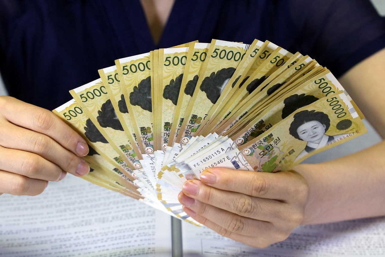 五月證券板塊股票行情深度解析與預(yù)測