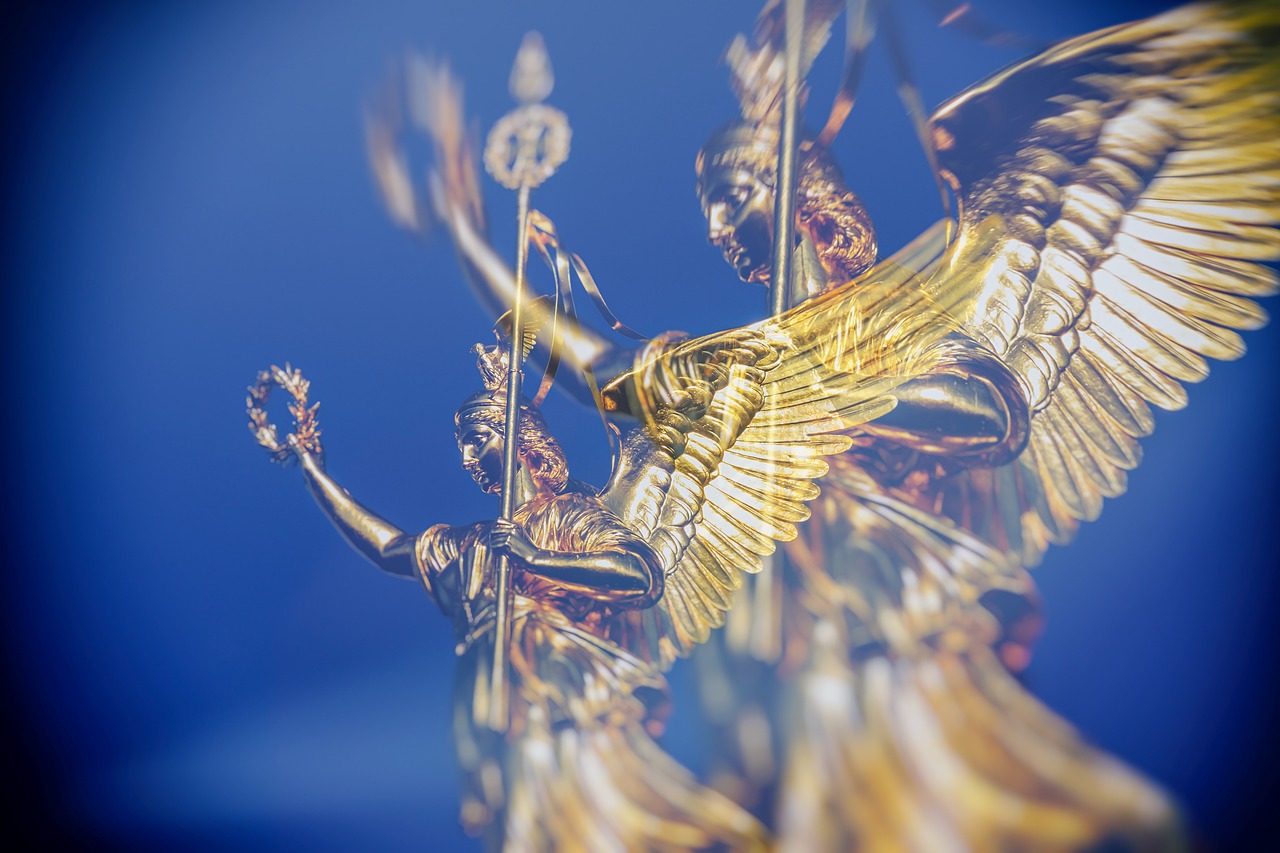 五月黃金最新動(dòng)態(tài)，市場(chǎng)走勢(shì)、投資前景與產(chǎn)業(yè)新發(fā)展分析